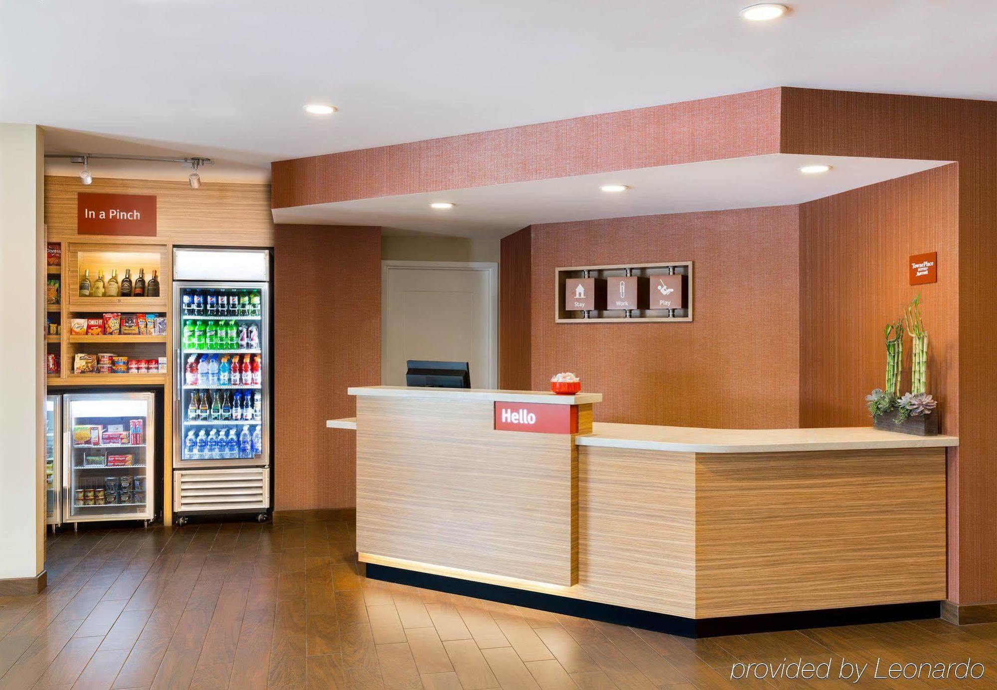 Candlewood Suites Miami Lakes By Ihg Экстерьер фото